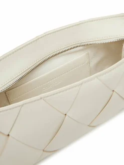 Borsetta Ck Woven Elongated Shoulder Bag K60K612992 Bianco