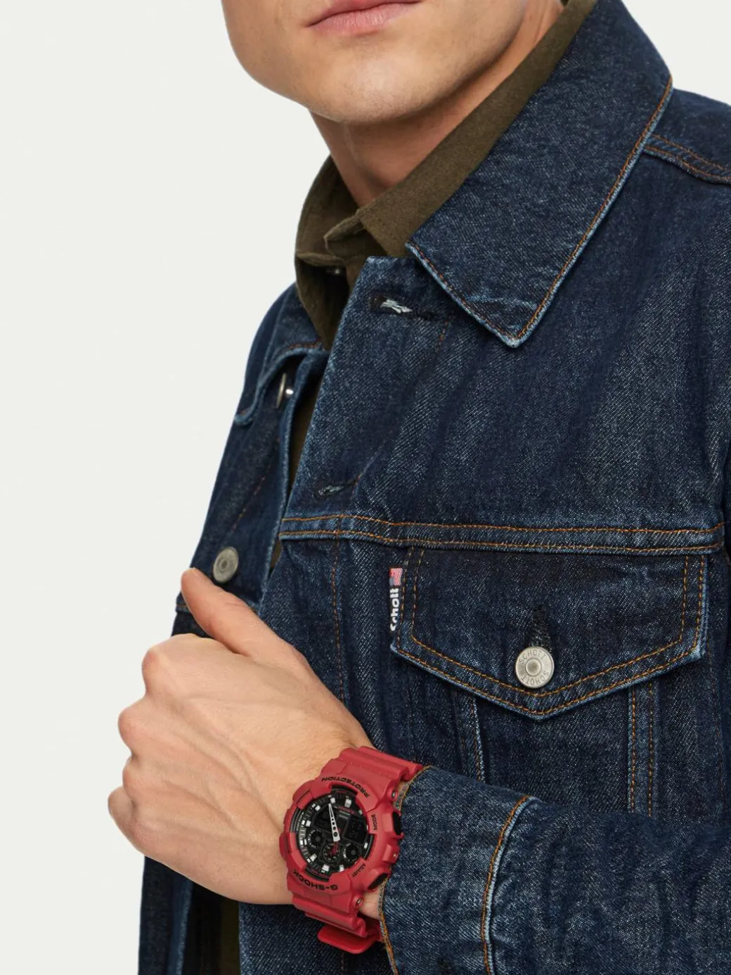 Orologio GA-100B-4AER Rosso