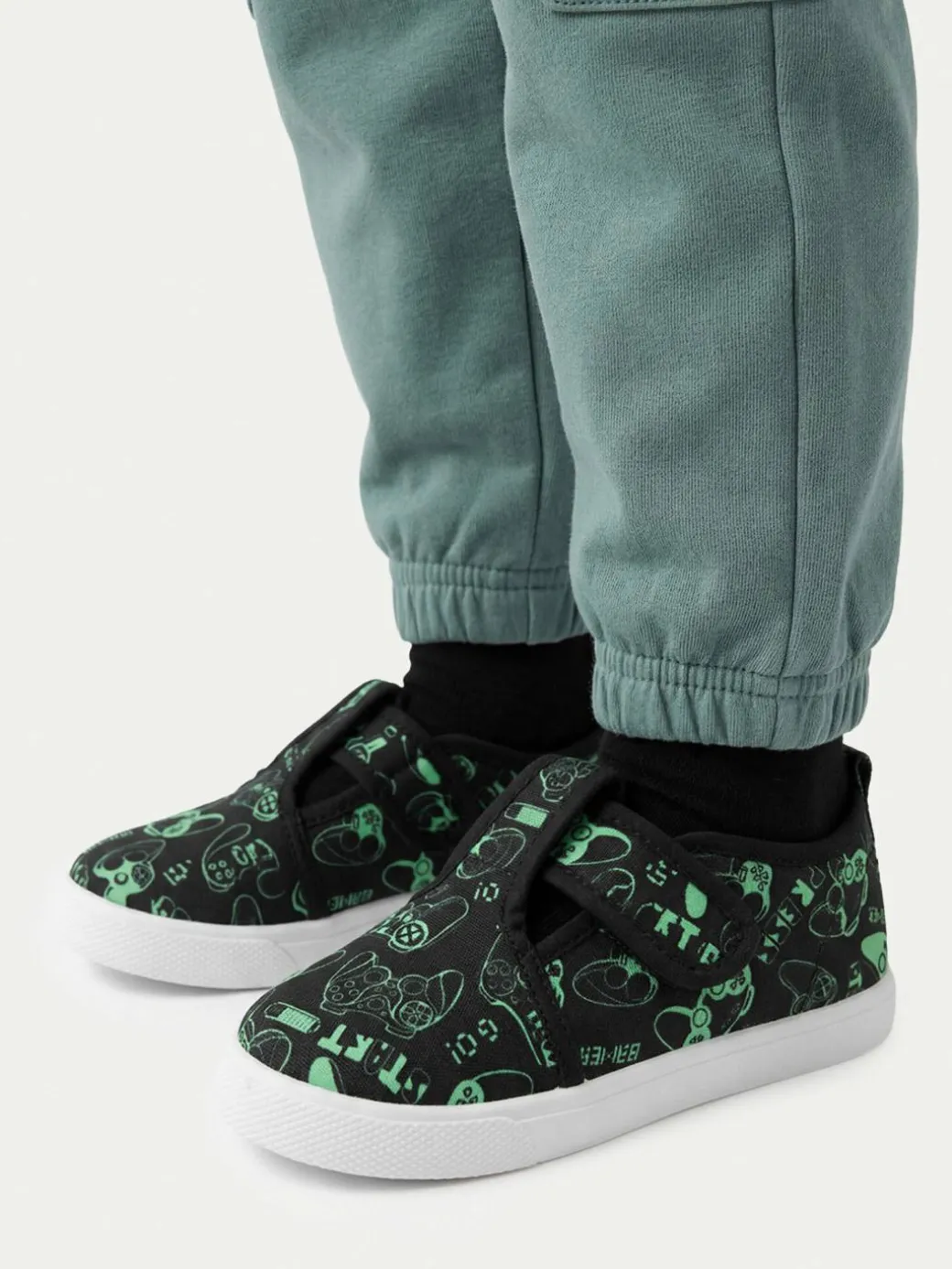 Pantofole CEO-CM240418-8 Nero