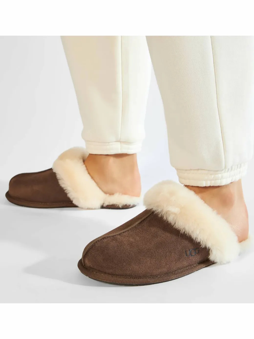 Pantofole W Scuffette II 1106872 Marrone