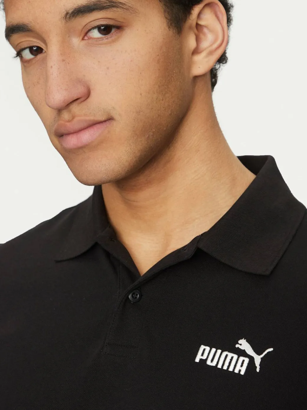 Polo Essentials 682552 Nero Regular Fit
