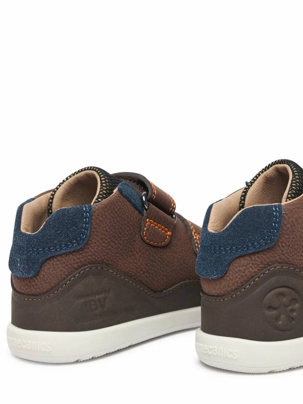 Scarpe basse 261152 M Marrone