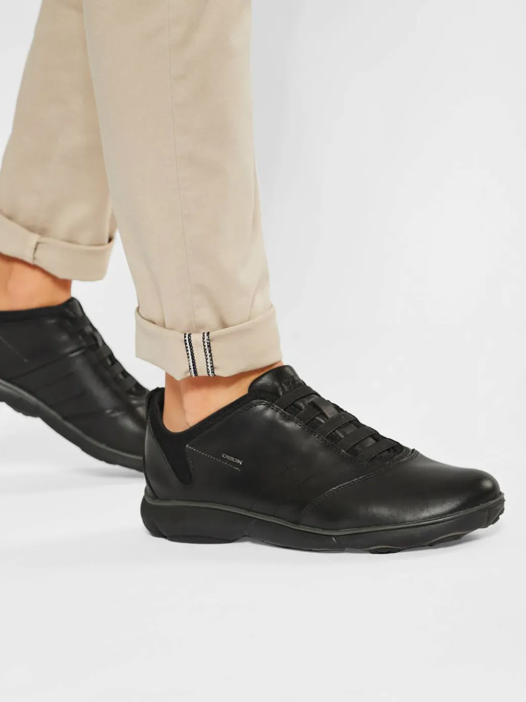 Scarpe basse U Nebula B U52D7B 00046 C9999 Nero