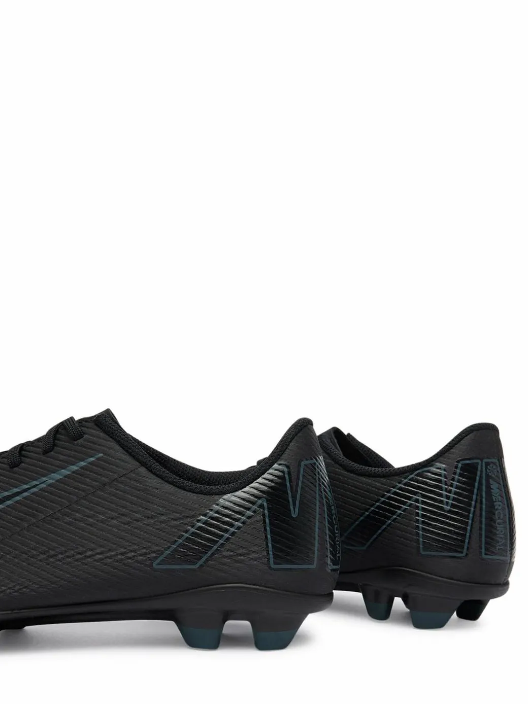 Scarpe da calcio Jr Vapor 16 Club Fg/Mg FQ8286 002 Nero