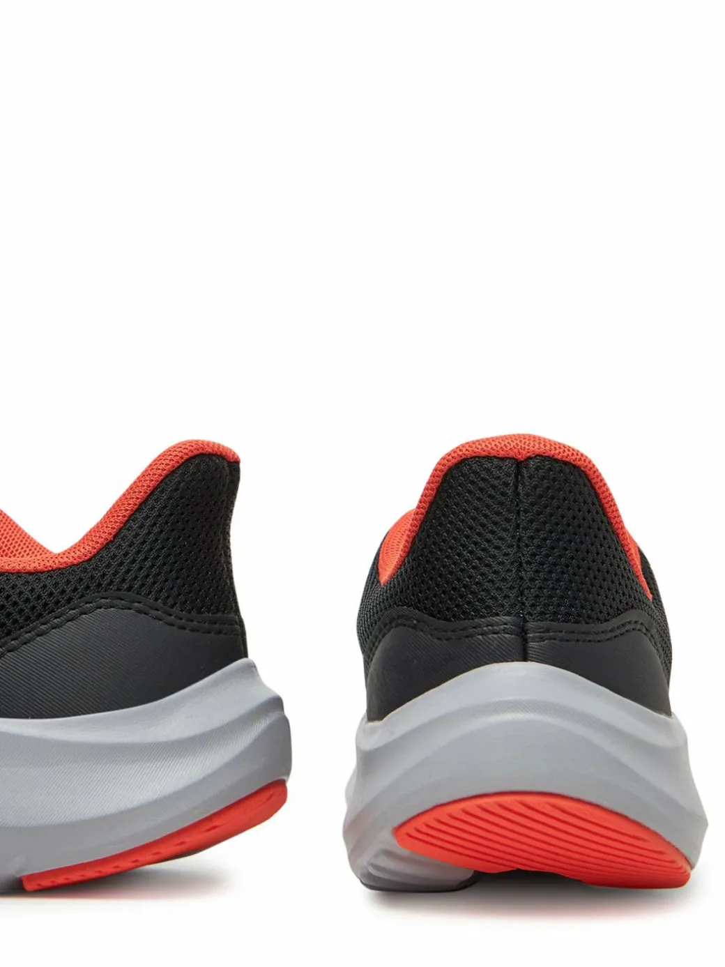 Scarpe running Ua Bgs Pursuit 4 3028267 Nero