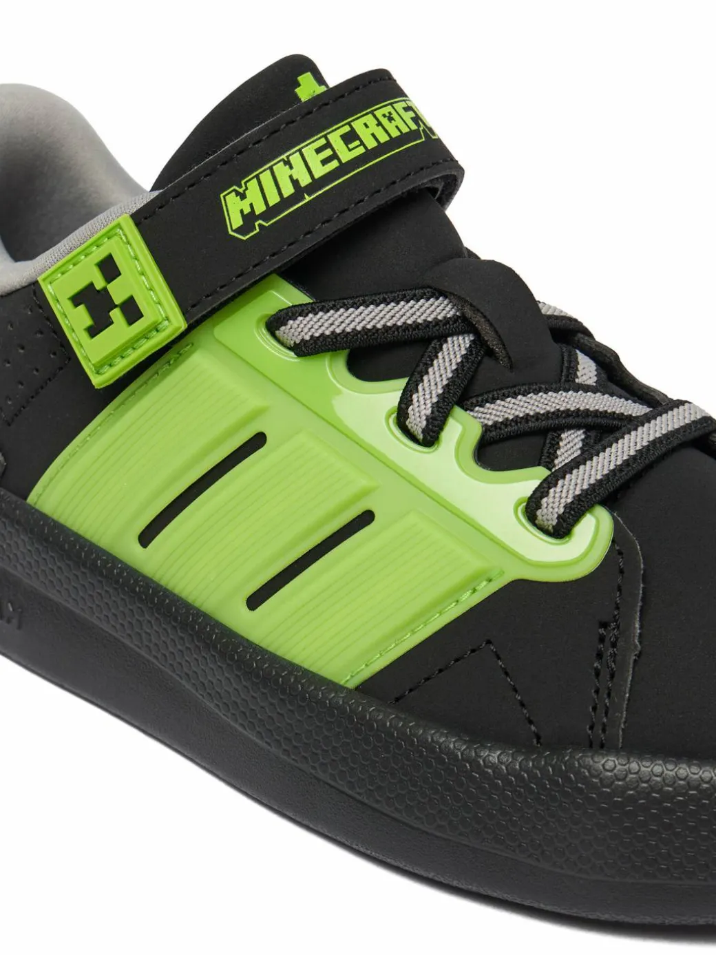 Sneakers Adidas Minecraft Lightorama Court Shoes Children KI9111 Nero