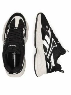 Sneakers CHARGE AR30246WBNW Nero