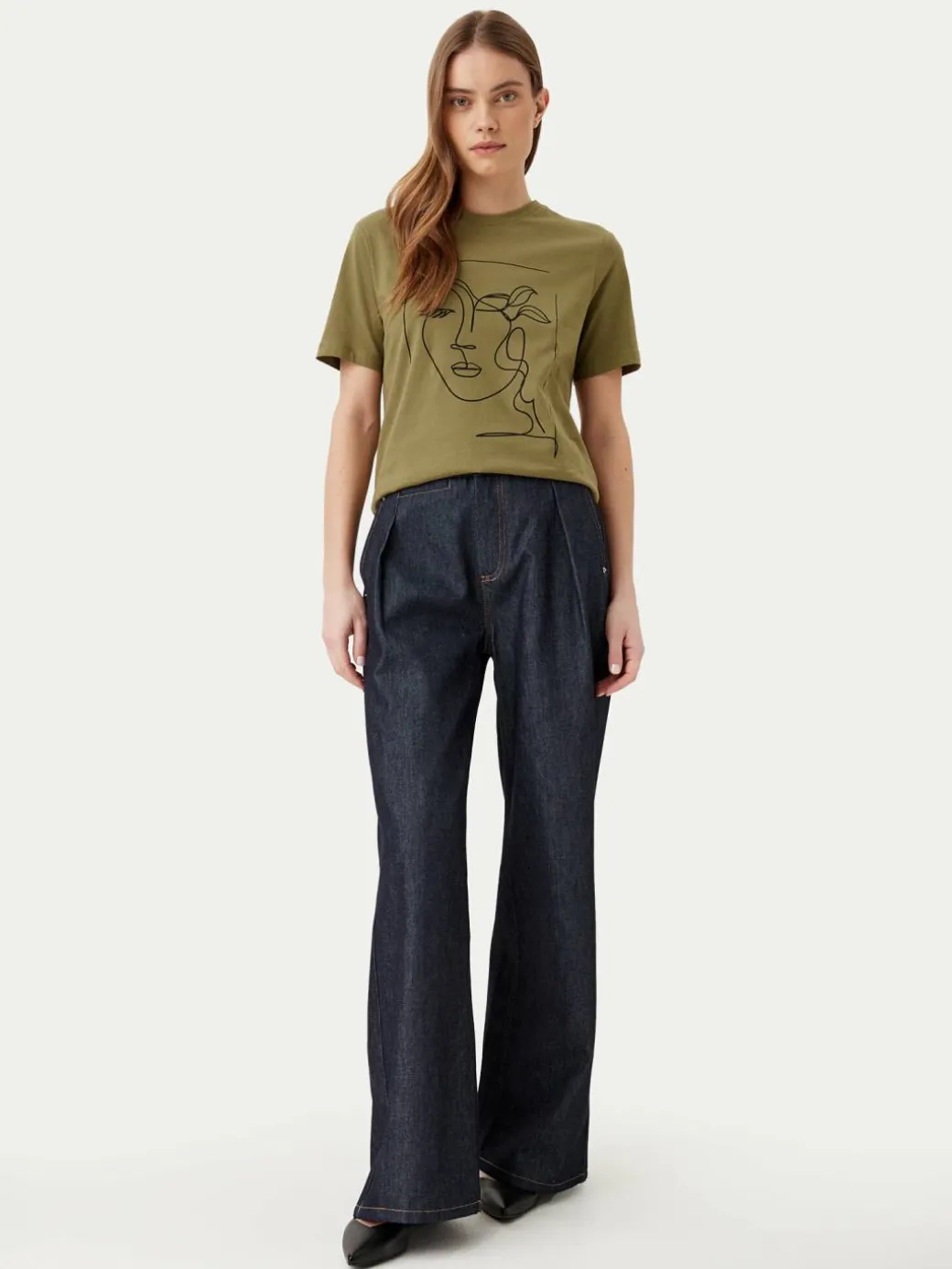 T-shirt Sybilla 14103247 Verde Regular Fit