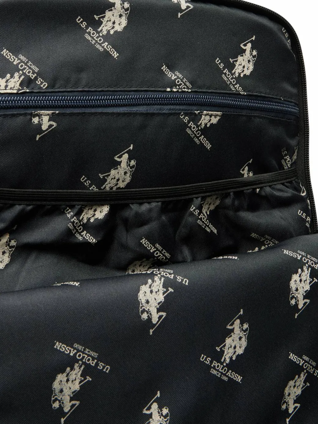 Zaino da viaggio BEUXT8739MPO Nero