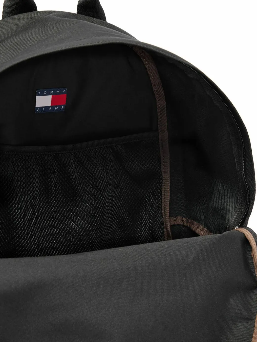 Zaino Tjm Ess Daily Dome Backpack AM0AM13726 Nero